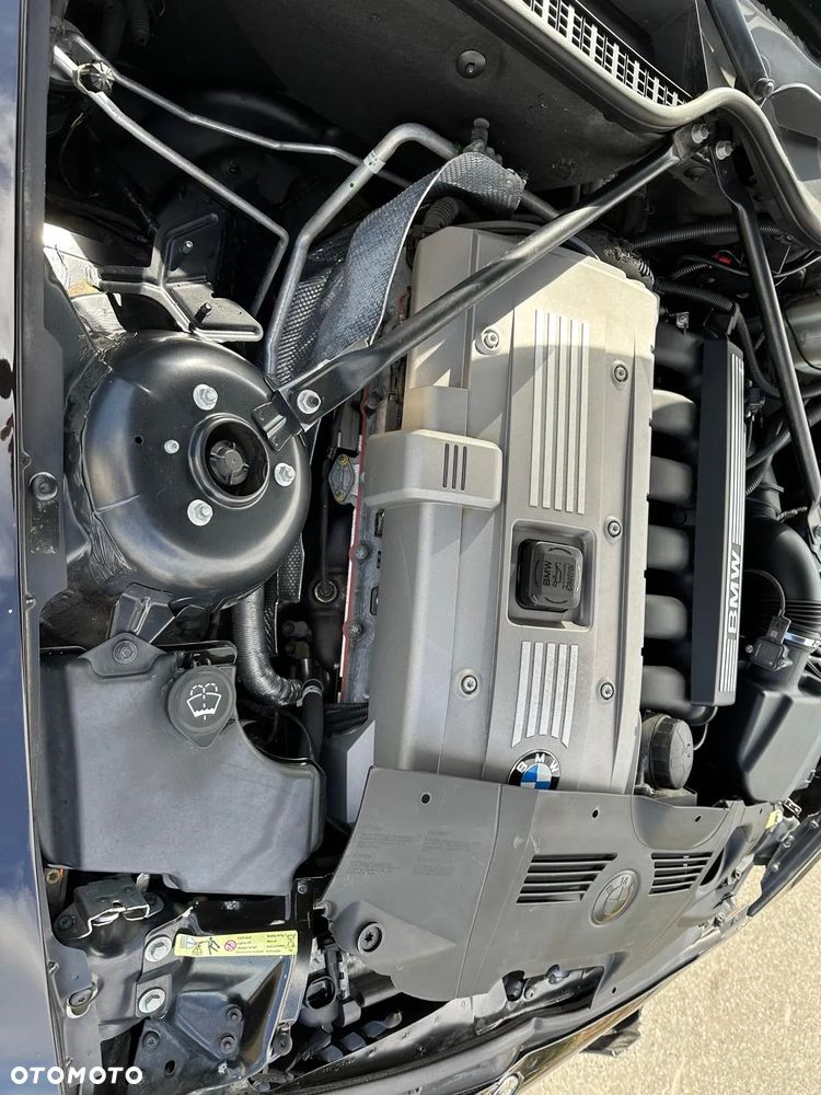 BMW Z4 2.5i - 12