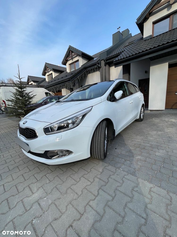 Kia Ceed - 3