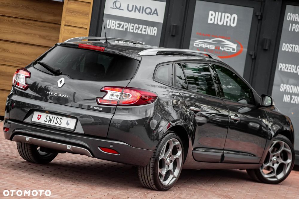 Renault Megane TCe 180 GT - 13