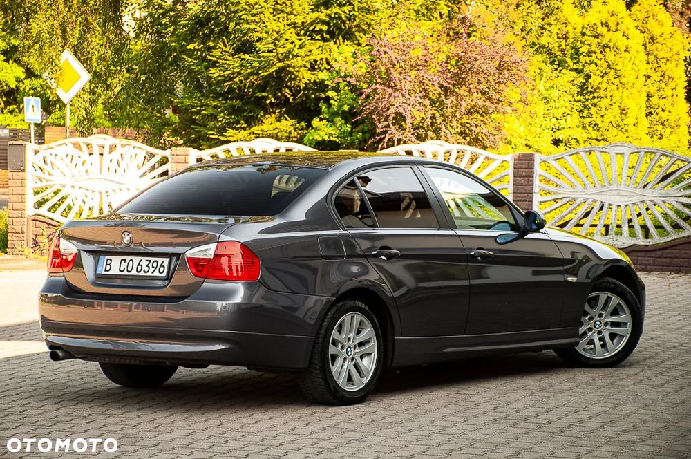 BMW Seria 3 - 13