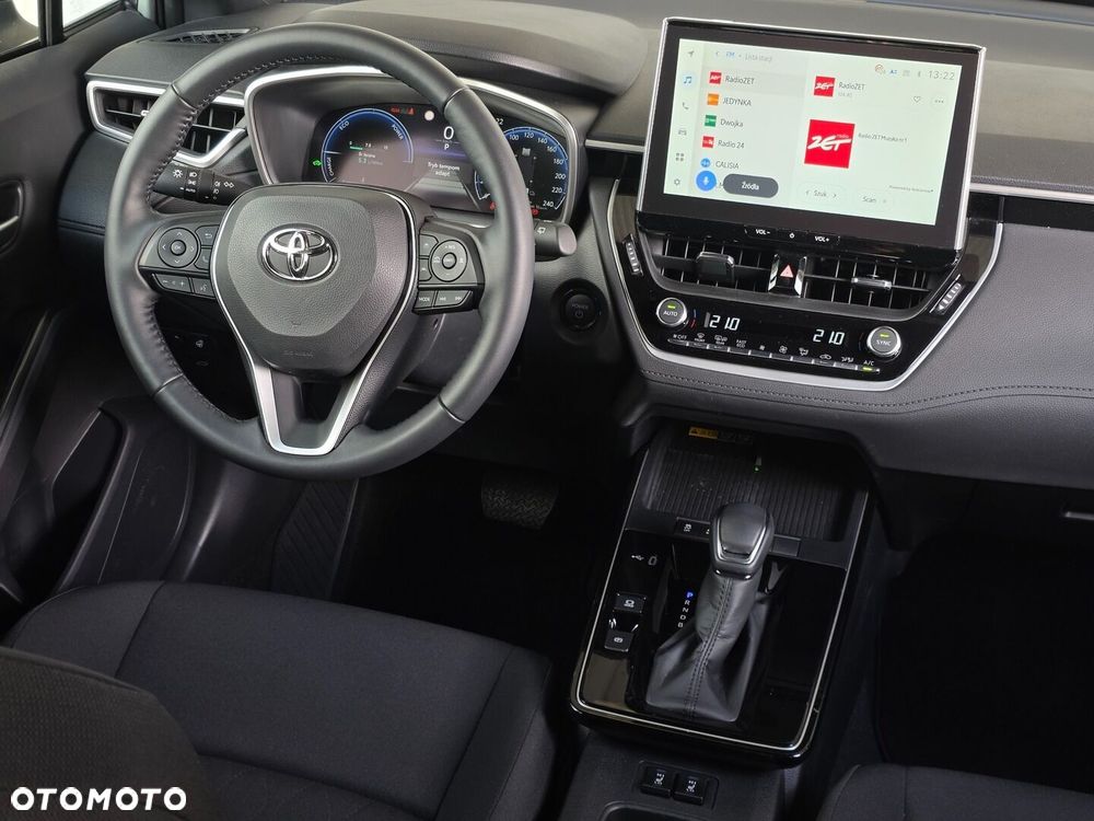 Toyota Corolla Cross - 24