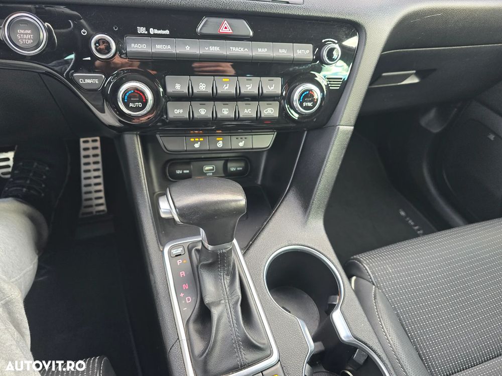 Kia Sportage 1.6 CRDI AWD DCT GT LINE - 13