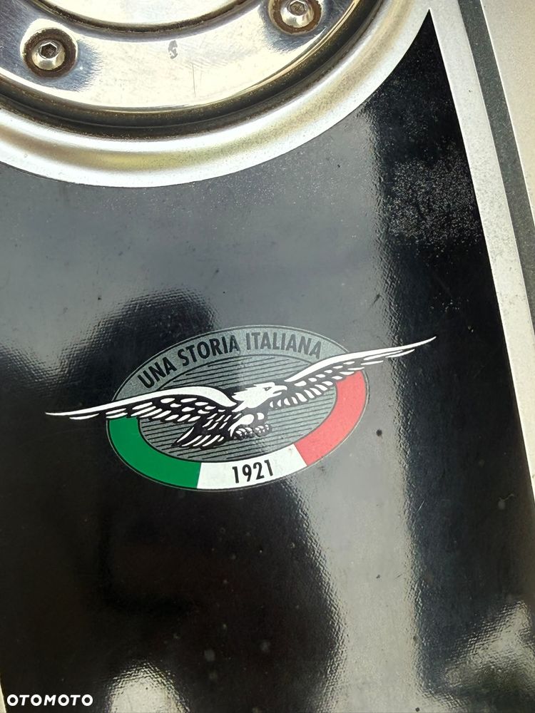 Moto Guzzi California - 9