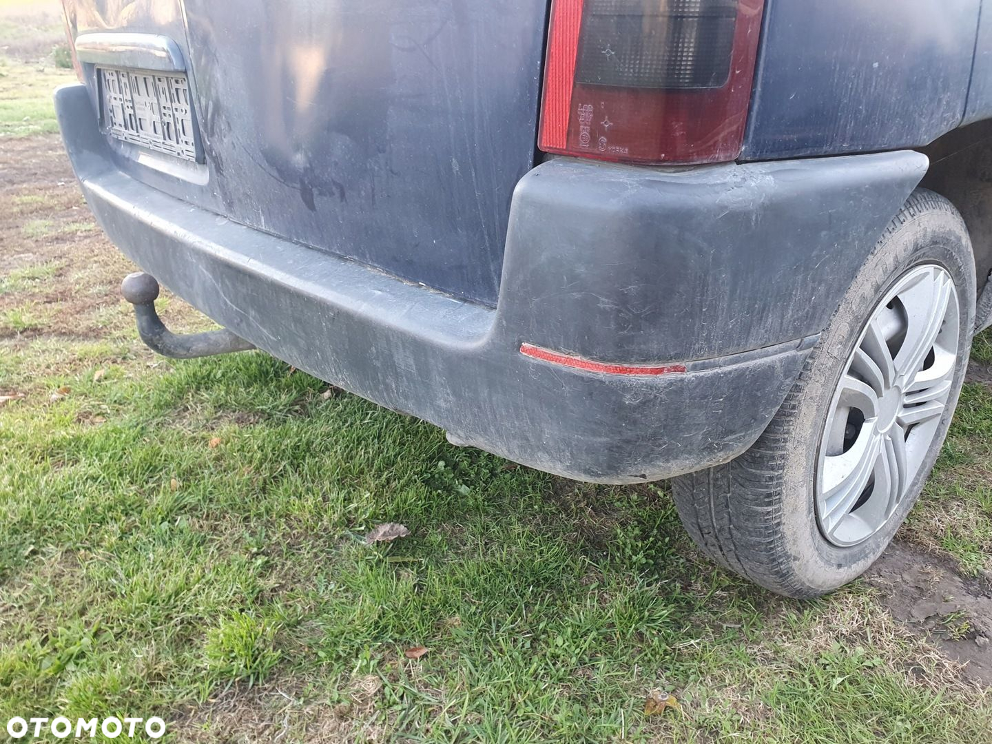 szyba z drzwi przednich lewe przód CITROEN BERLINGO I 1 98-01 1,9 KNC - 9