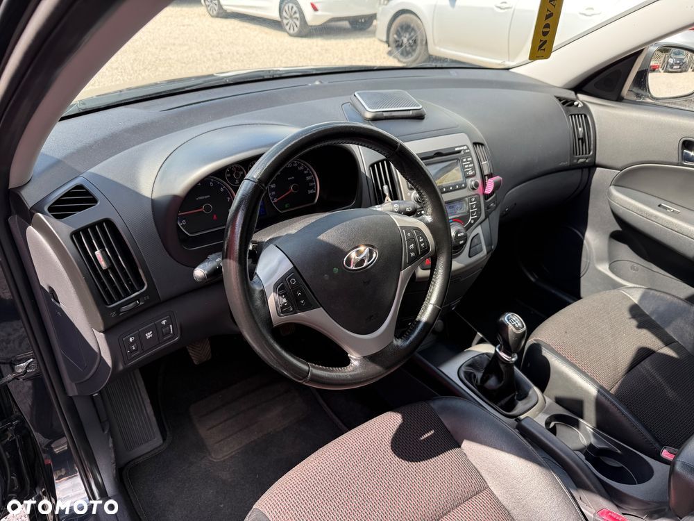 Hyundai i30 1.4 Classic - 11