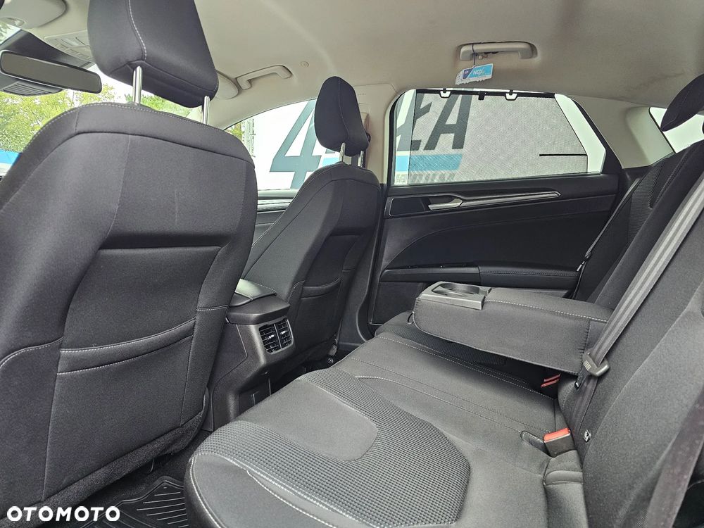 Ford Mondeo 2.0 TDCi Titanium PowerShift - 18
