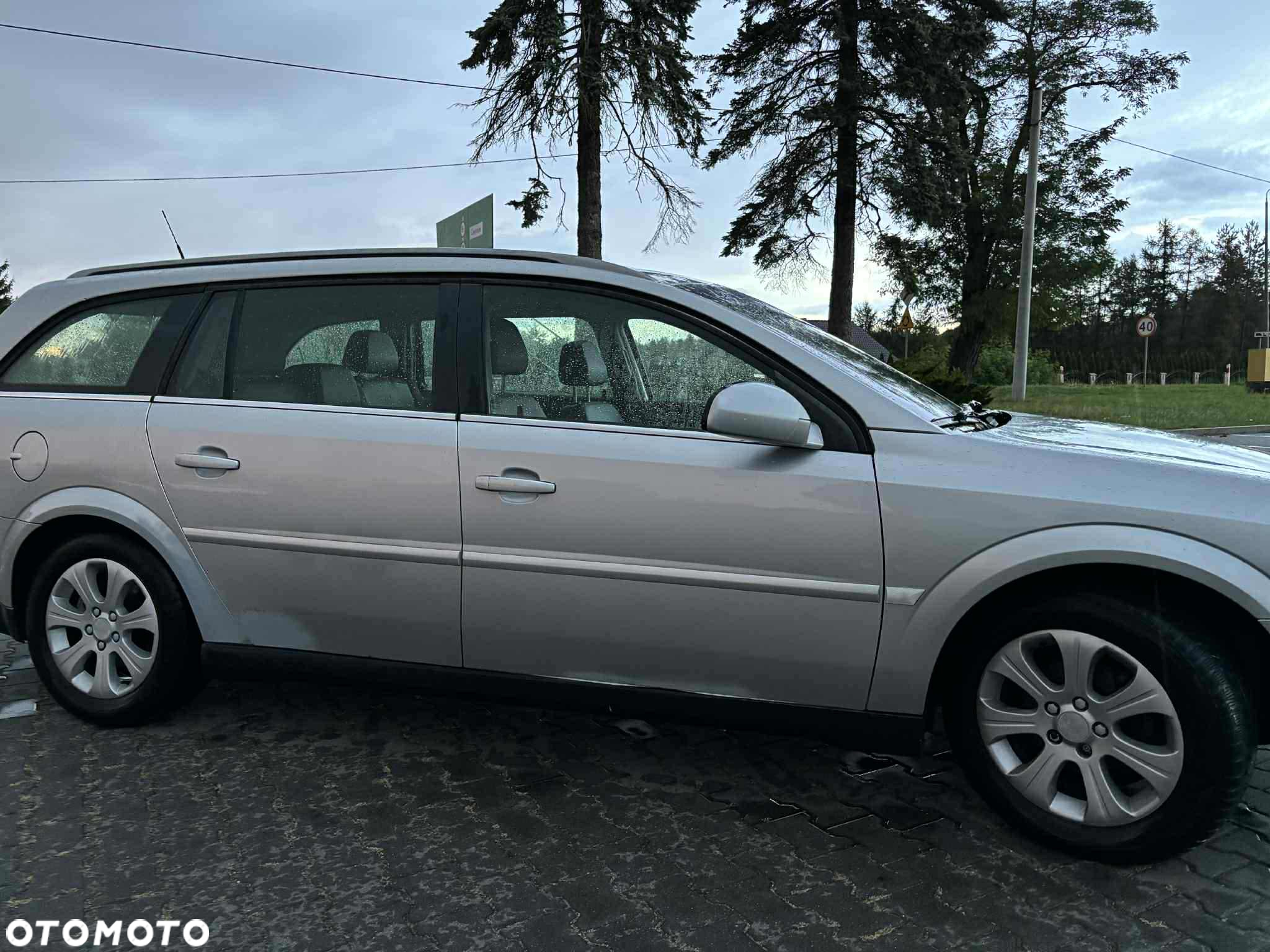 Opel Vectra 1.9 CDTI Cosmo - 3
