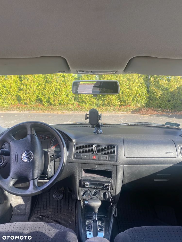 Volkswagen Golf IV 1.6 Comfortline - 11