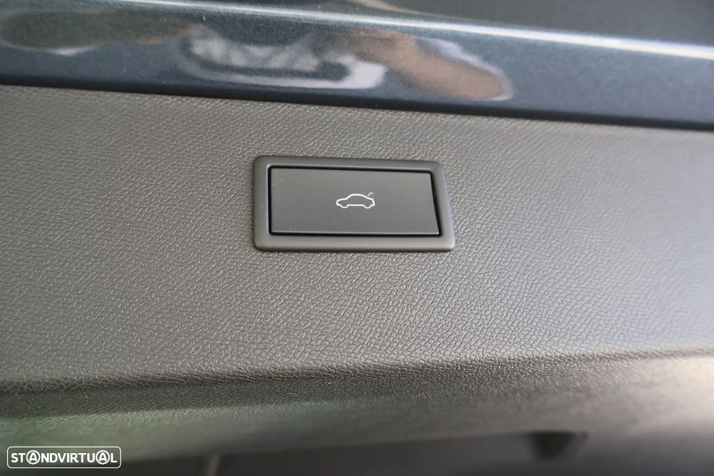 Cupra Formentor 1.5 e-Hybrid DSG - 29