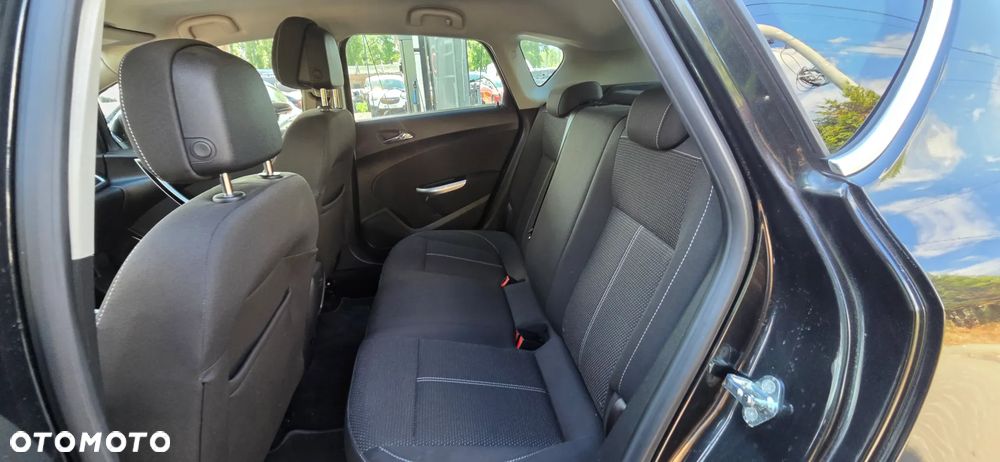 Opel Astra 1.4 Turbo Active - 31