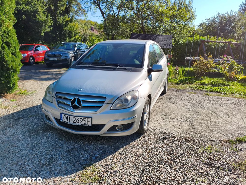 Mercedes-Benz Klasa B 180 CDI - 2