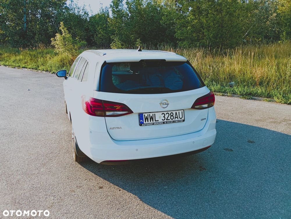 Opel Astra 1.6 CDTI Elite S&S - 8