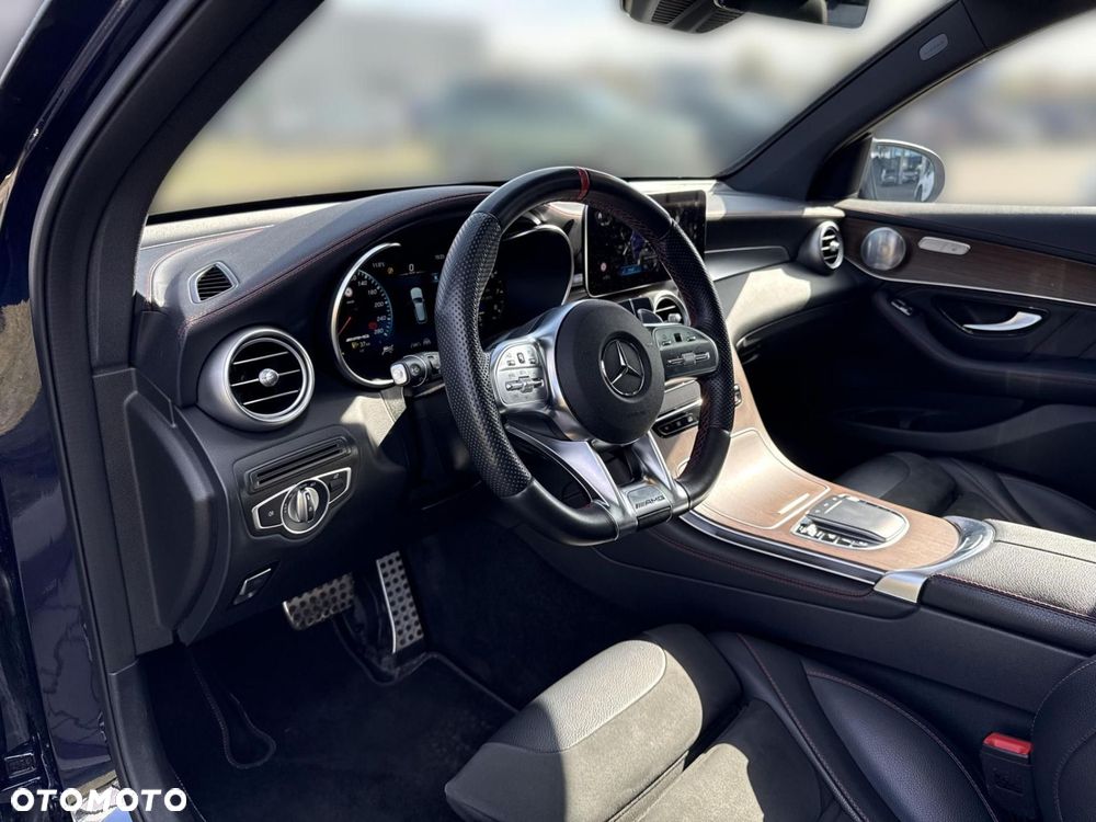 Mercedes-Benz GLC - 11