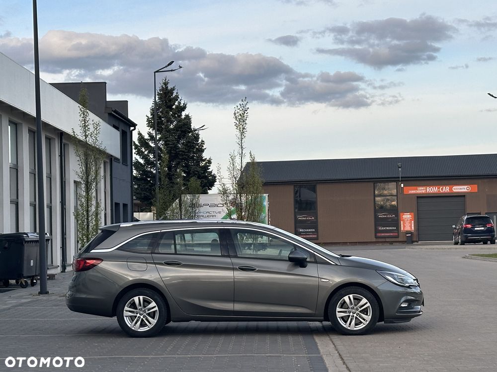 Opel Astra - 8