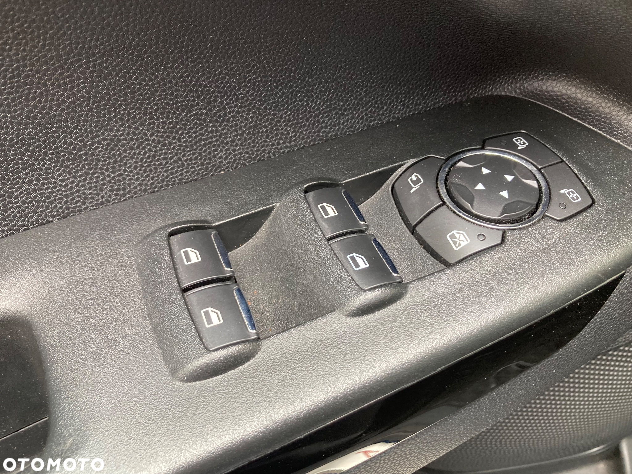 Ford EcoSport 1.0 EcoBoost ST-Line ASS - 18