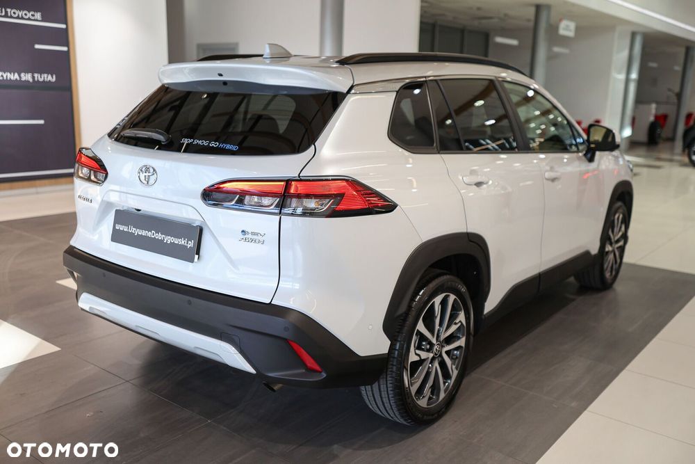 Toyota Corolla Cross 2.0 Hybrid Executive AWD - 10