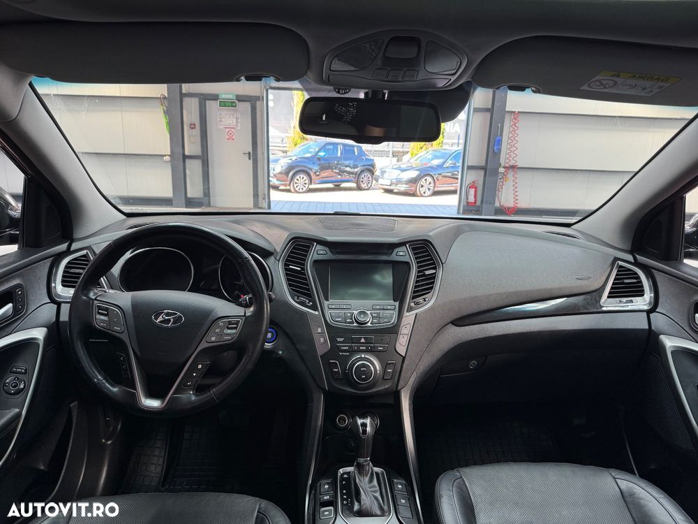 Hyundai Santa Fe 2.2 CRDi 4WD Luxury+ - 9