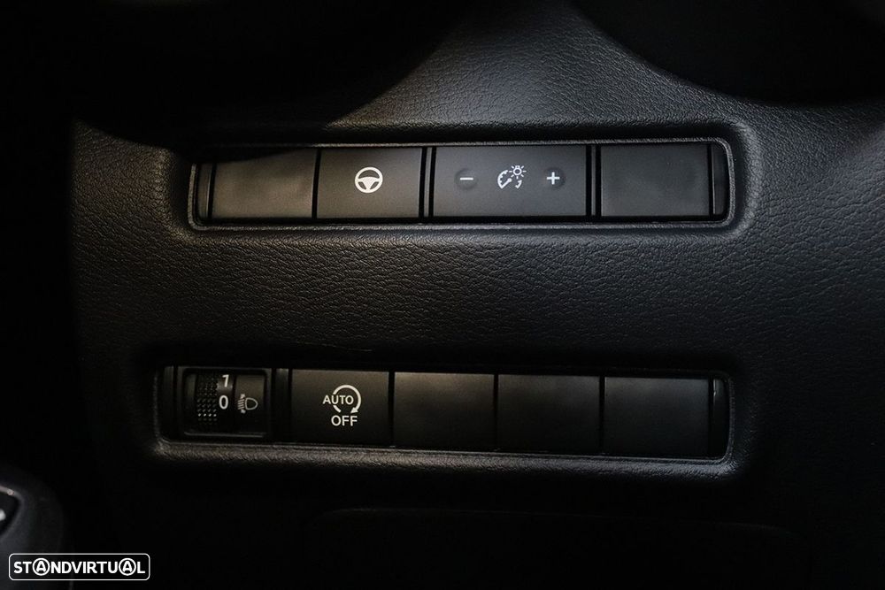 Nissan Juke 1.0 DIG-T Tekna - 19