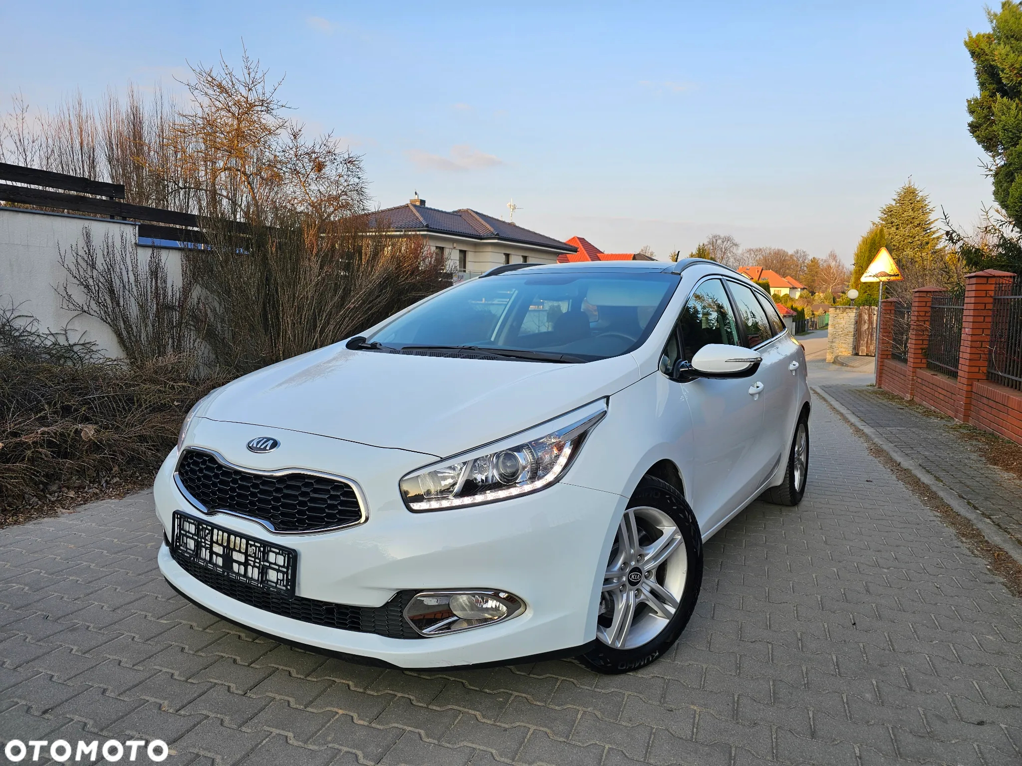 Kia Ceed 1.6 GDI Fifa World Cup Edition - 5
