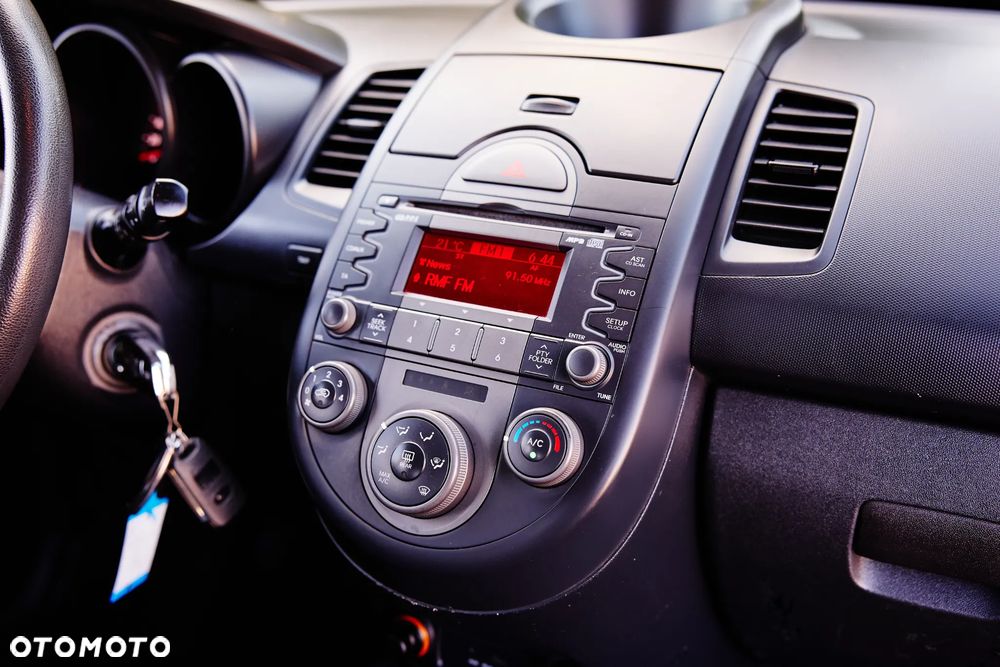 Kia Soul 1.6 CRDI M - 23