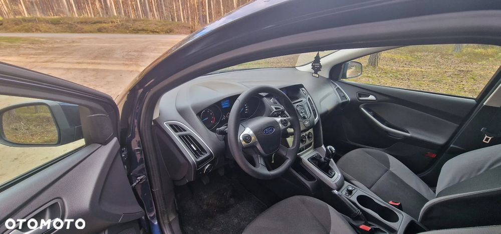 Ford Focus - 14