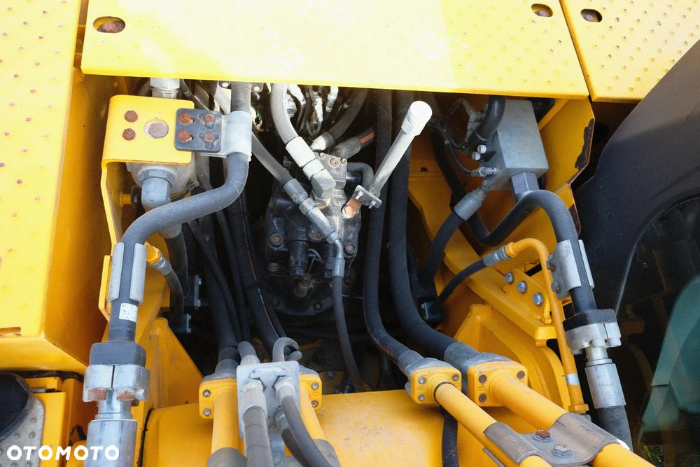 JCB 220 XLC 4f 7200H - 31