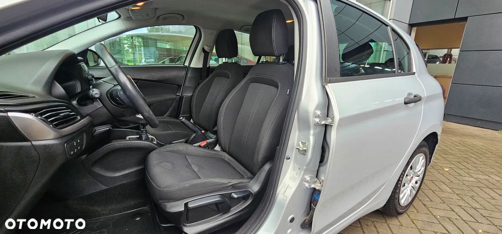 Fiat Tipo 1.4 16v Pop EU6d - 10