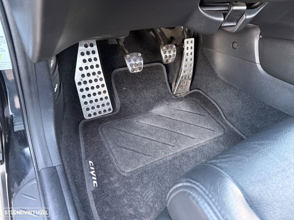 Honda Civic 1.4 i-VTEC Elegance - 27