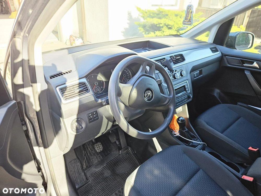 Volkswagen Caddy - 9
