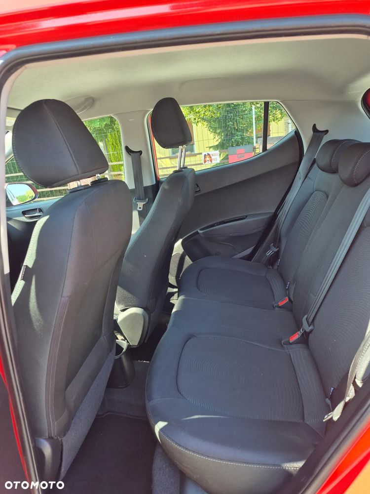 Hyundai i10 1.2 Fifa World Cup Edition - 20