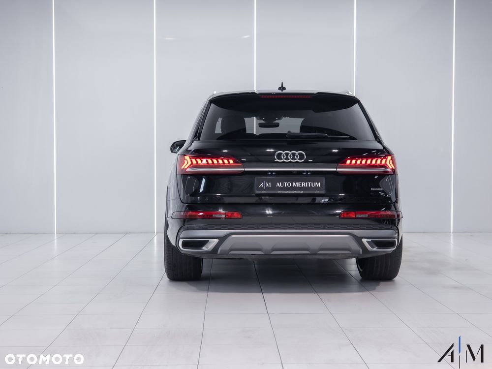 Audi Q7 - 6