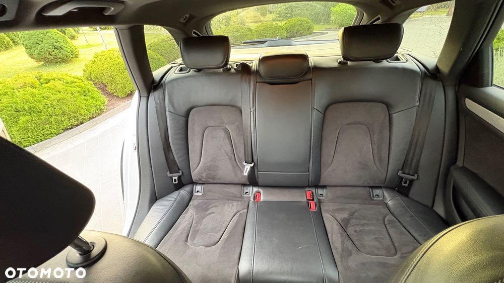 Audi A4 Allroad 2.0 TDI DPF S tronic - 13