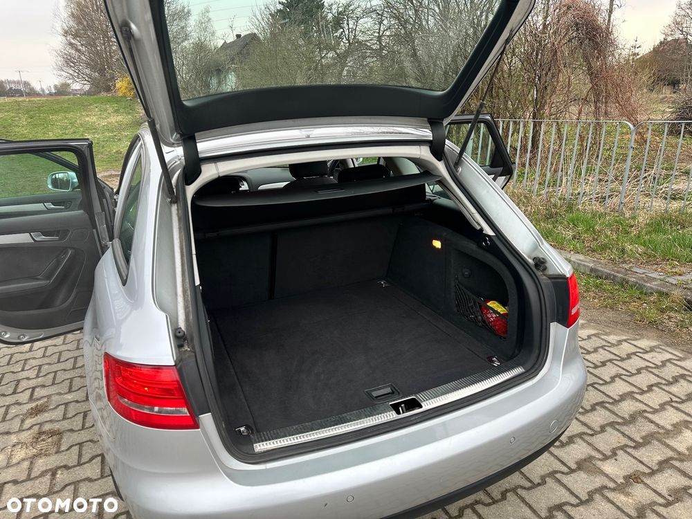 Audi A4 Avant 2.0 TDI Quattro - 10