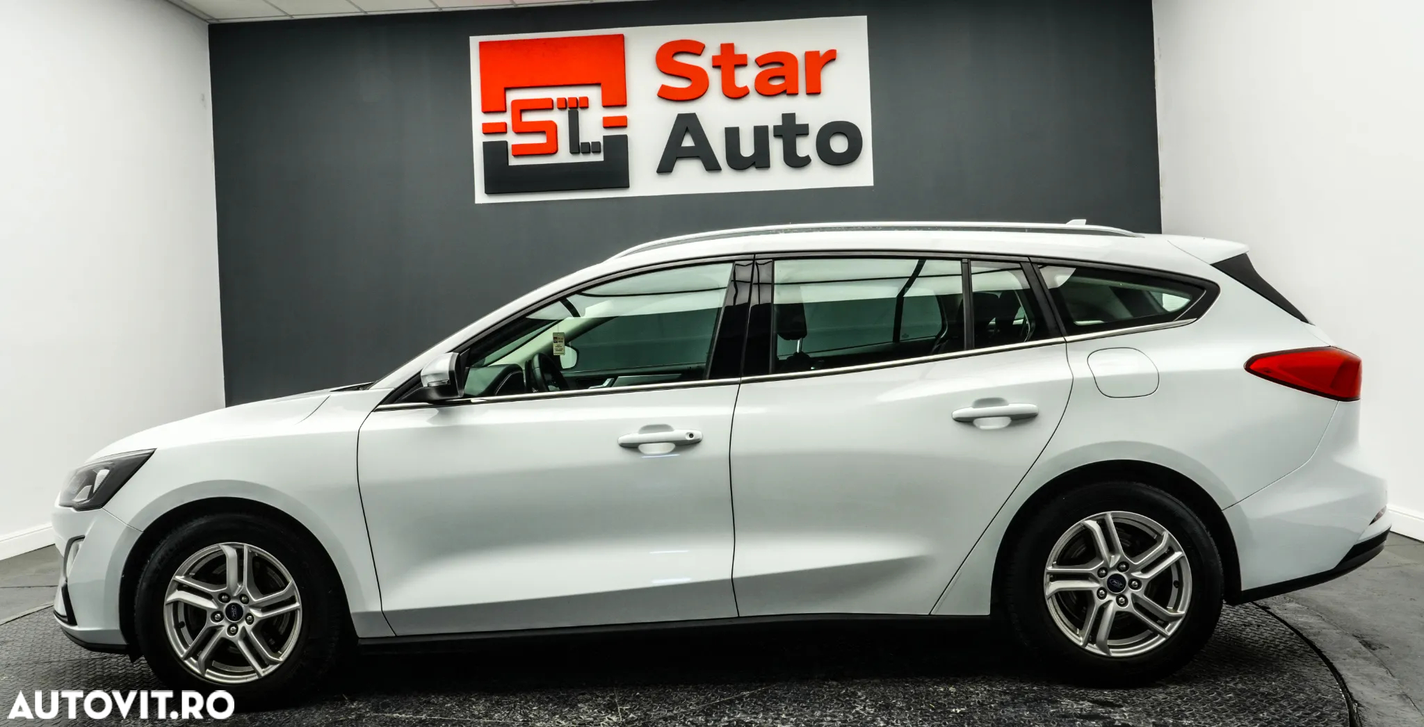 Ford Focus 1.5 EcoBlue Titanium Business - 10
