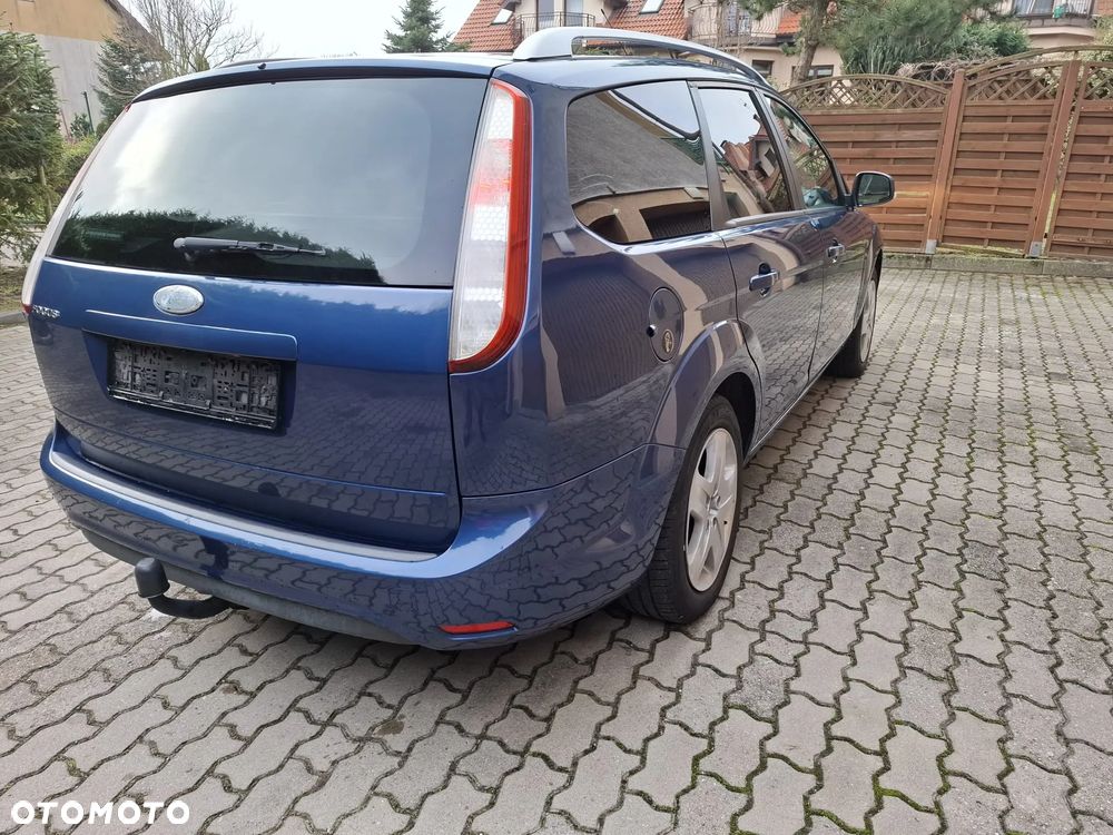 Ford Focus 1.6 16V Titanium - 35