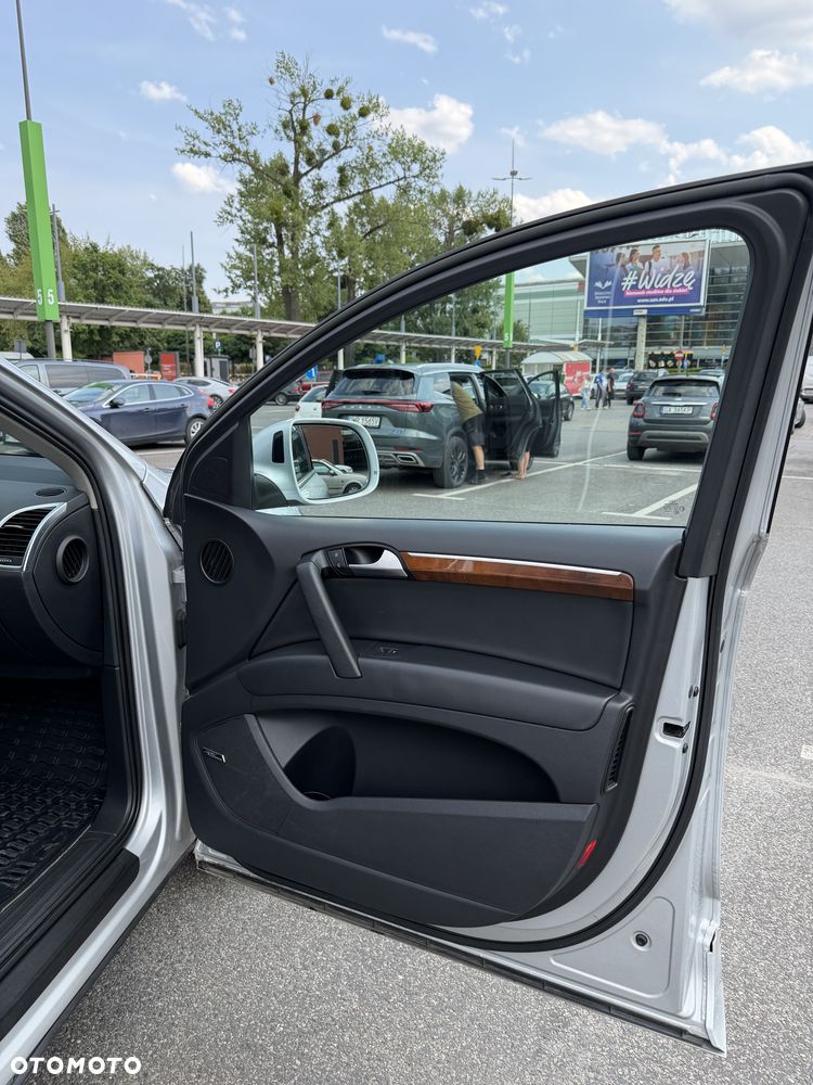 Audi Q7 - 17