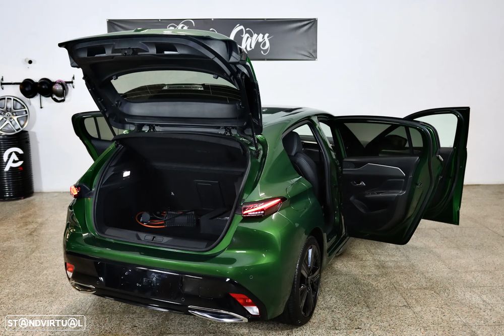 Peugeot 308 225 e-EAT8 GT - 31