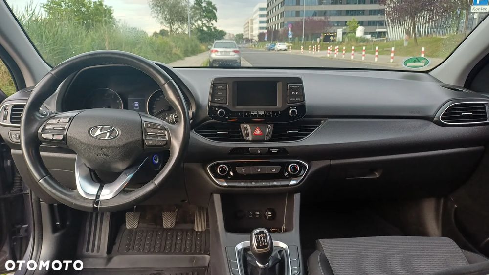 Hyundai i30 1.4 Comfort - 5