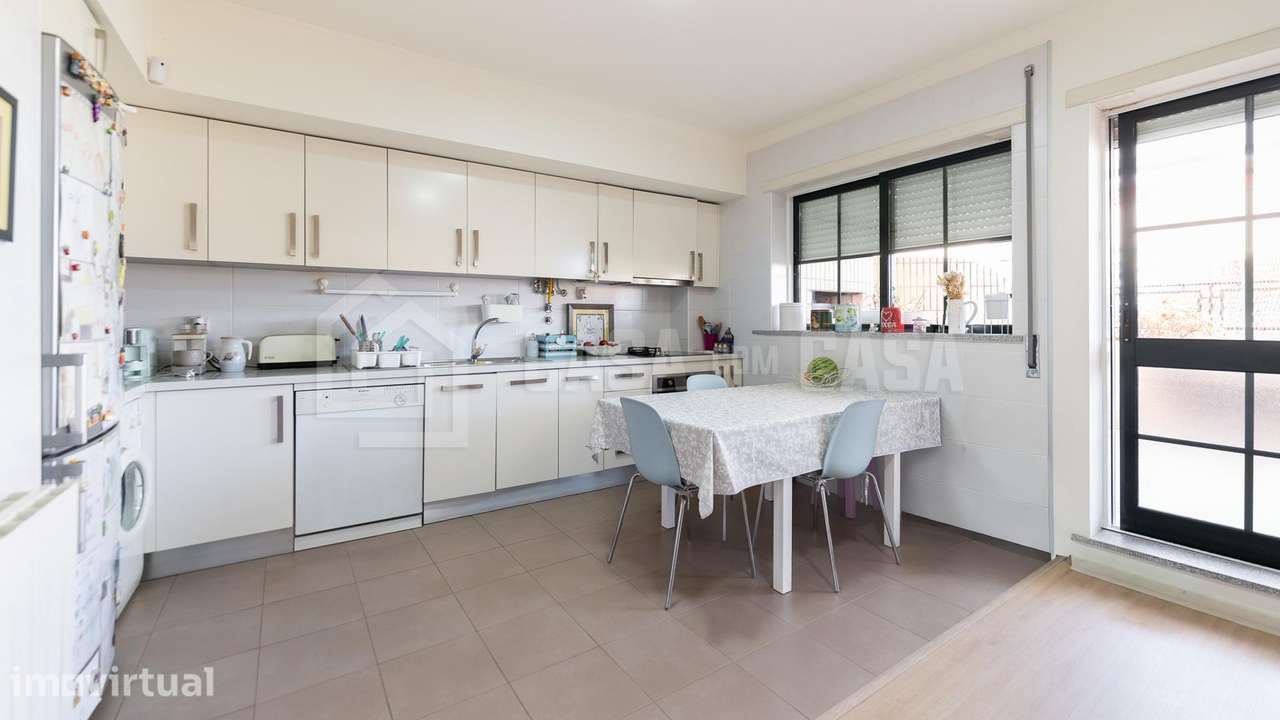 Apartamento T3+2 Duplex Praça de Goa - Grande imagem: 3/21