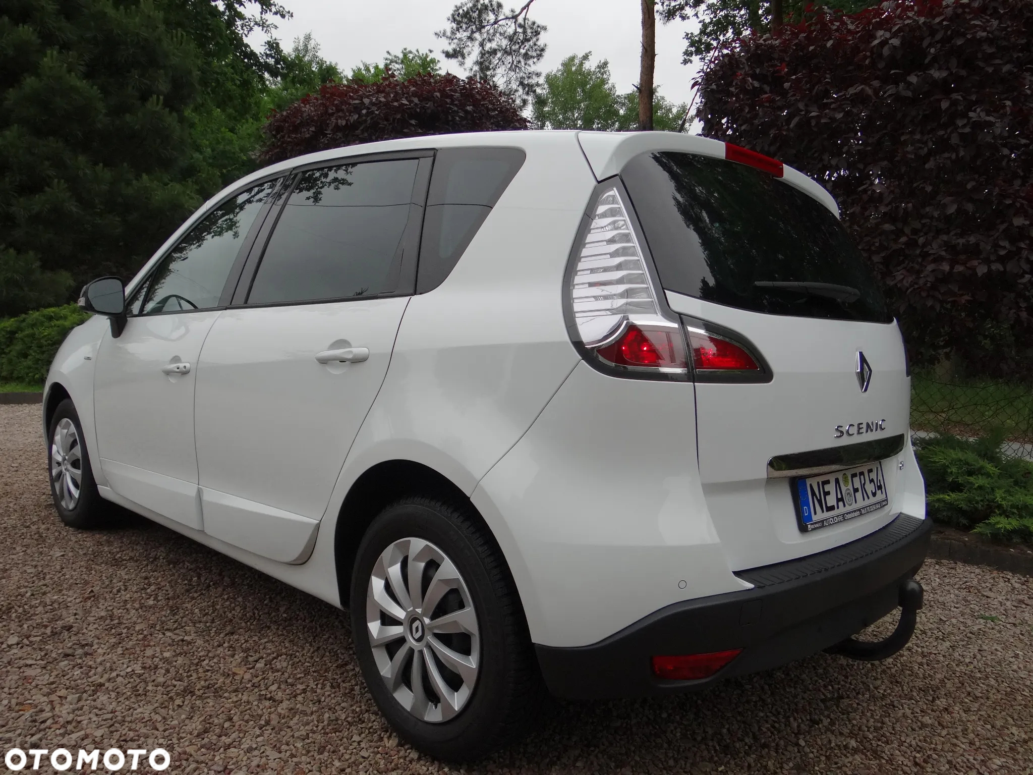 Renault Scenic dCi 110 EDC Bose Edition - 12