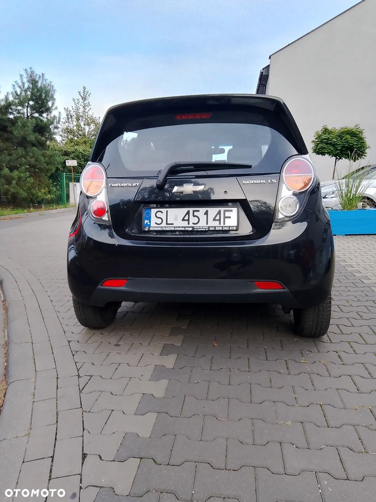 Chevrolet Spark 1.0 Base - 3