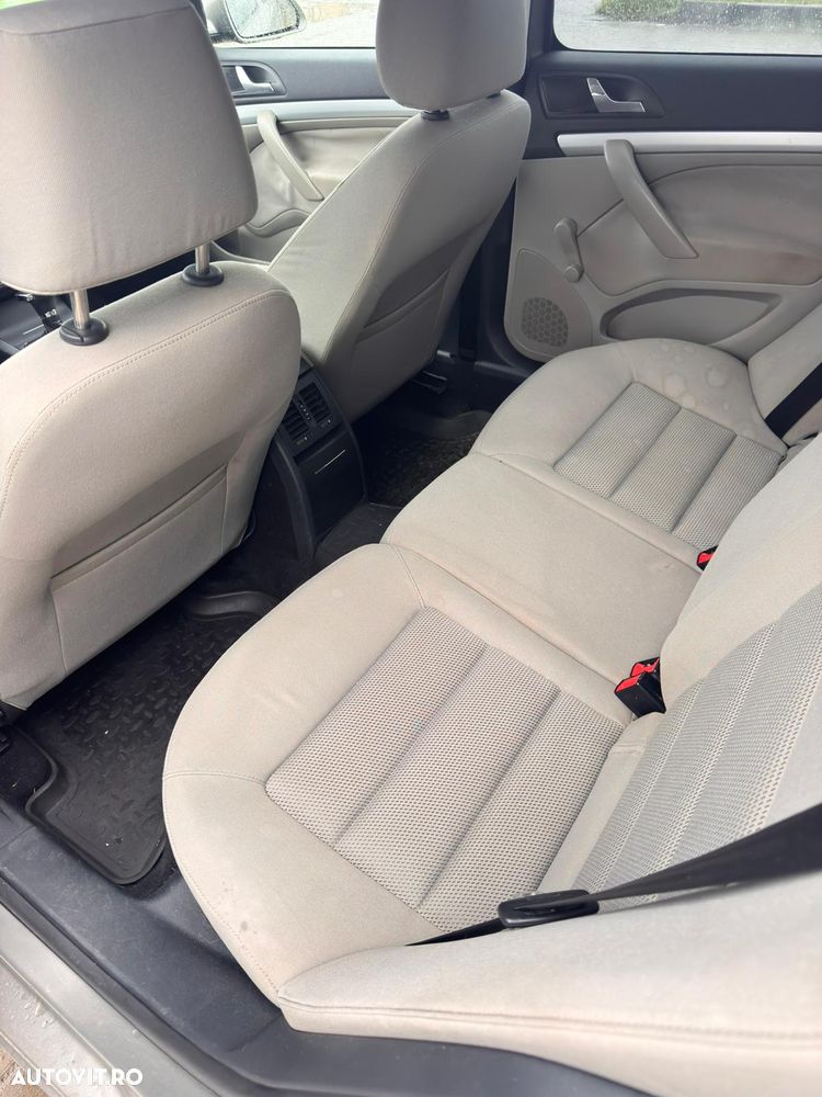 Skoda Octavia 1.6 Automatik Elegance - 12