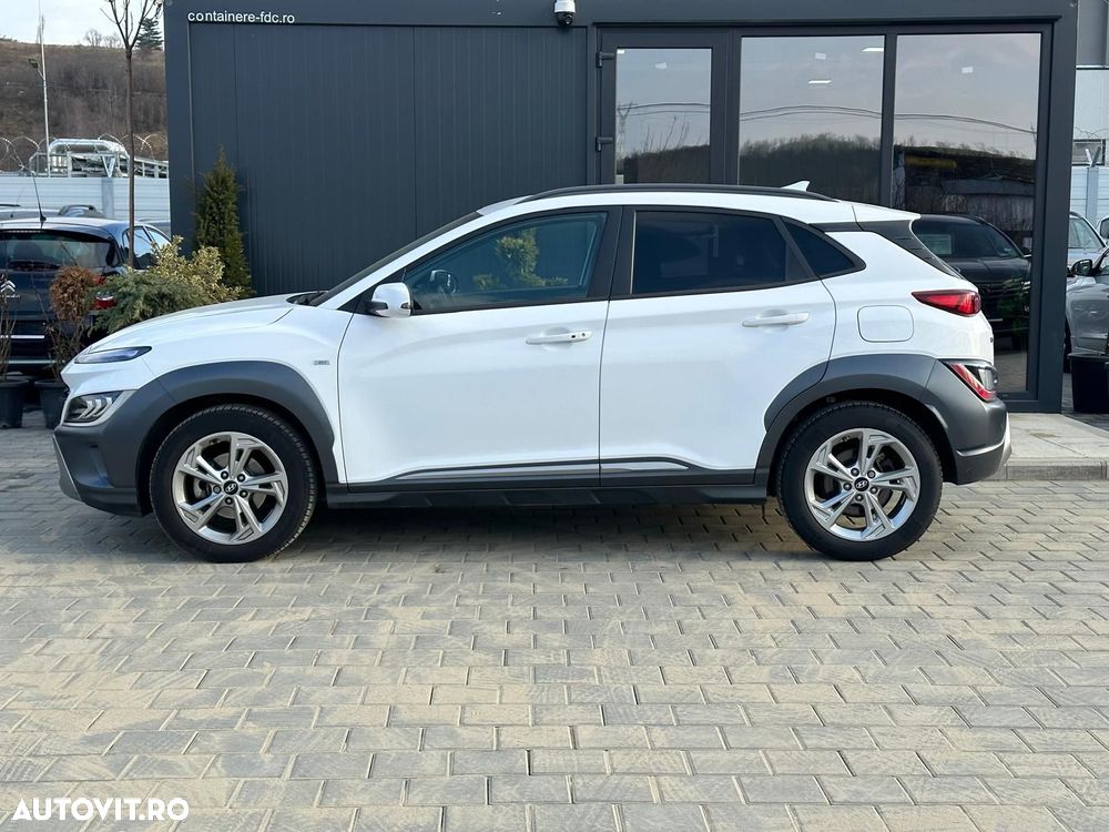 Hyundai KONA - 3