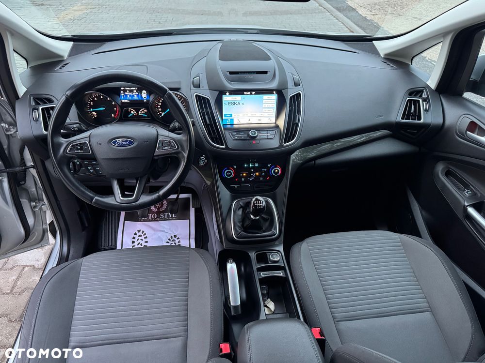 Ford Grand C-MAX 1.5 EcoBoost Start-Stopp-System Titanium - 26