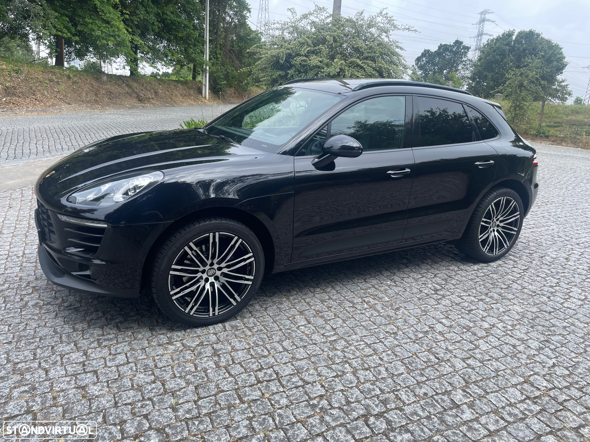 Porsche Macan Standard - 3