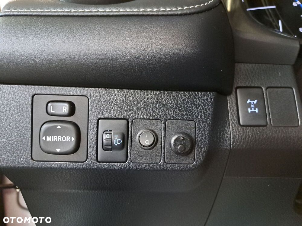 Toyota RAV4 2.0 Active 4x4 - 30