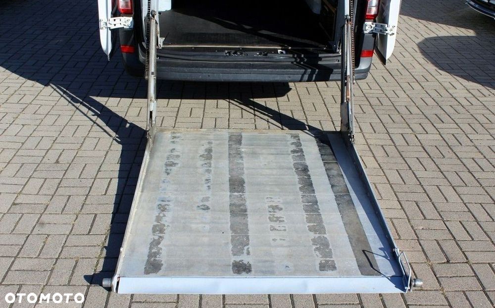 Volkswagen Crafter - 13