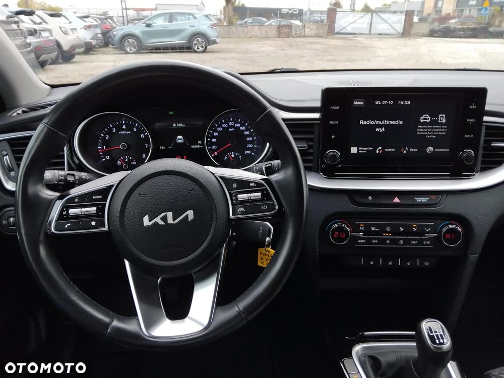 Kia Ceed 1.5 T-GDI L - 10