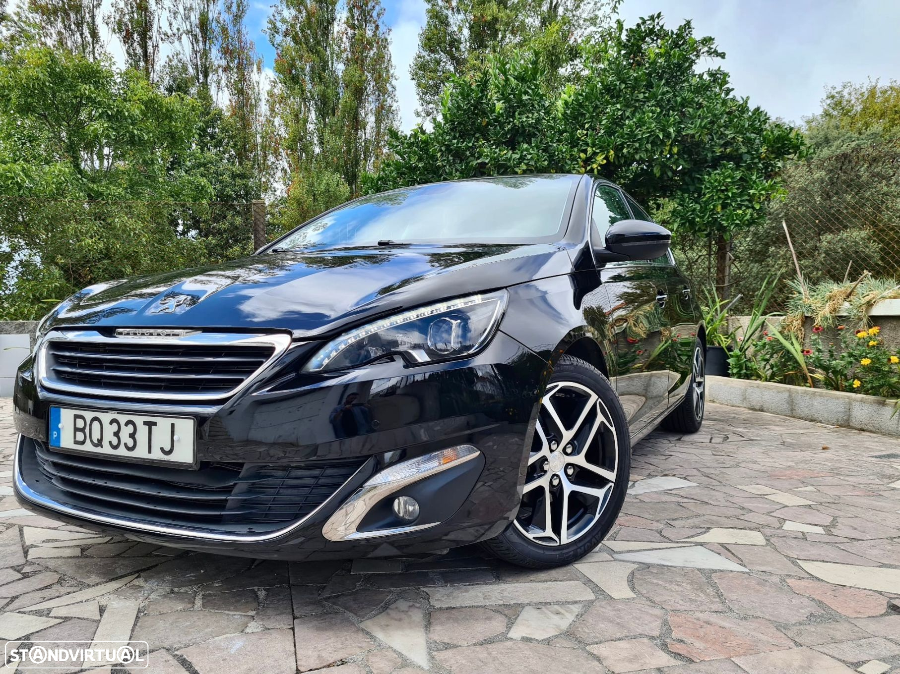 Peugeot 308 1.2 PureTech Allure J17 - 20
