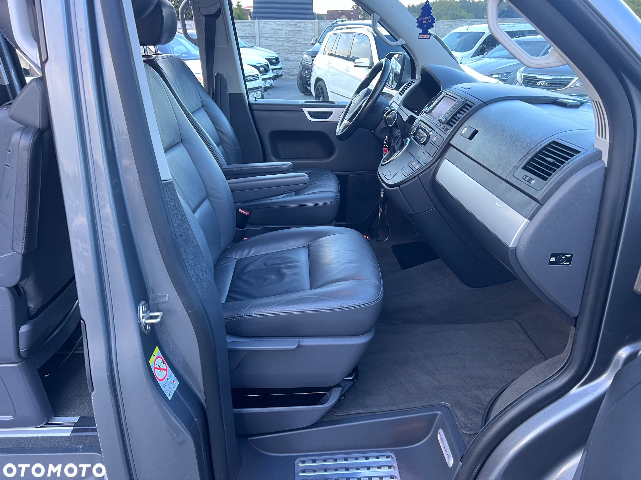 Volkswagen Multivan 2.0 BiTDI L1 Highline DSG - 18